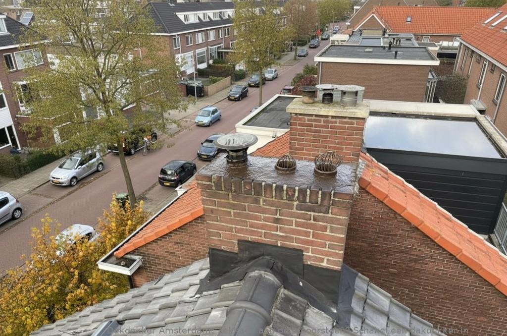 Lekkage Aan De Schoorsteen Amsterdam